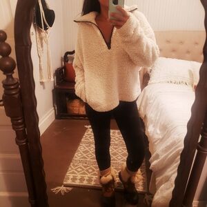Thread supply women's cozy cream sherpa pullover pockets 1/4 zip medium